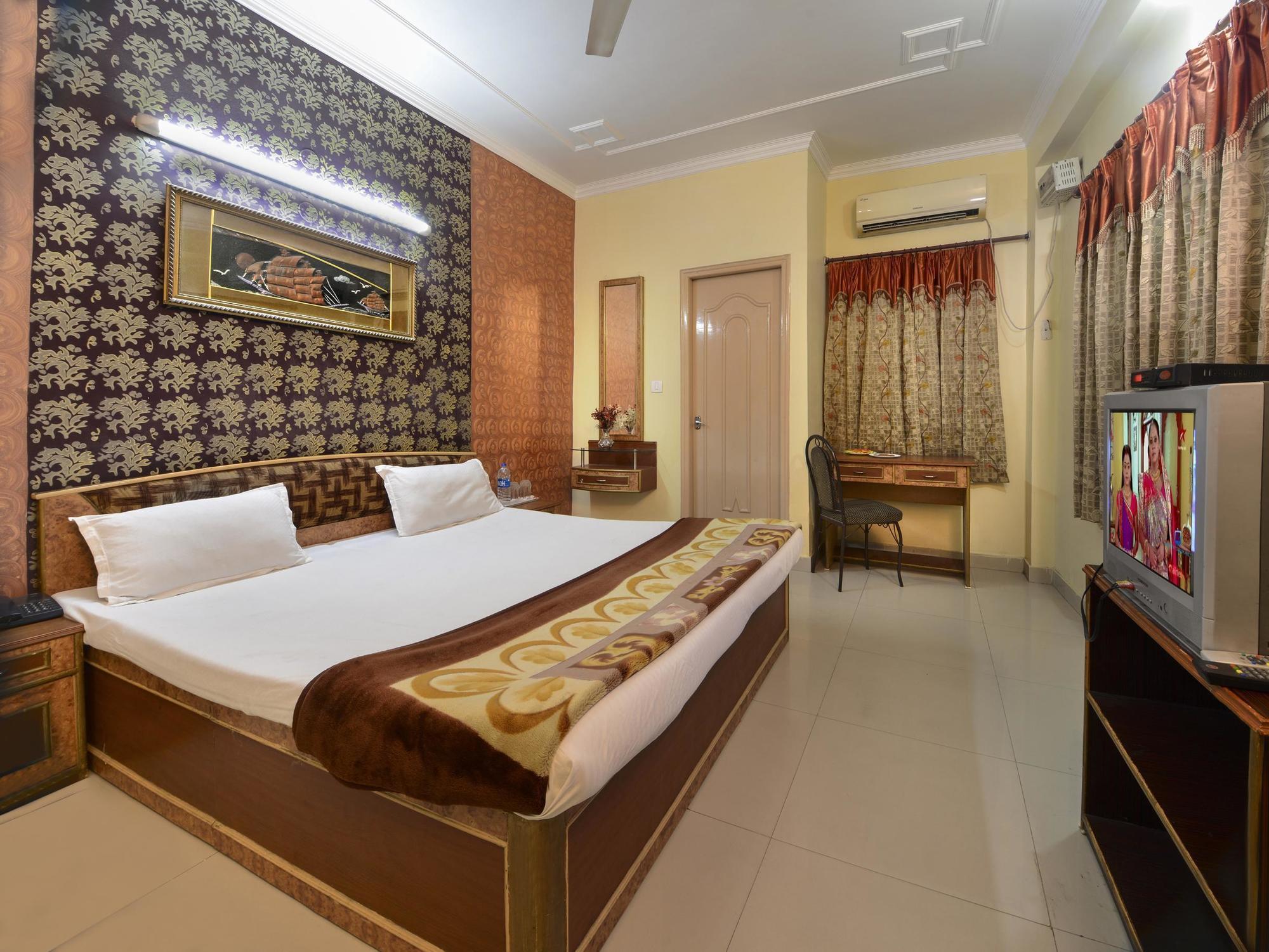 Oyo 12221 Hotel M House Agra  Ngoại thất bức ảnh