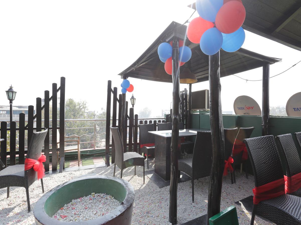 Oyo 12221 Hotel M House Agra  Ngoại thất bức ảnh